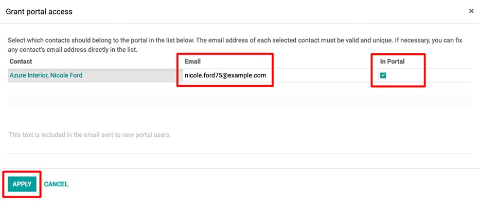 在发送门户邀请之前，需要填写联系人的电子邮件地址和相应的复选框。